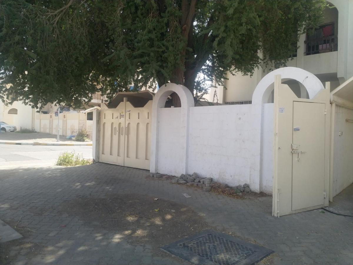 Residence Villa 106 Al Ain Bagian luar foto